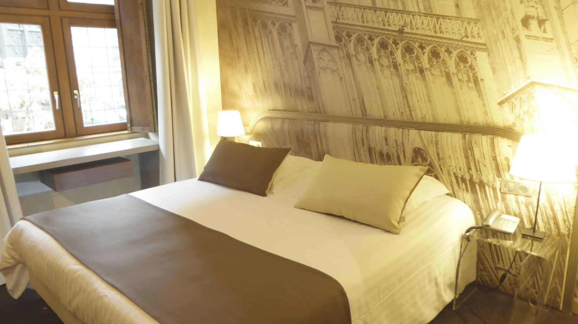 Hotel Cathedrale Страсбург Екстер'єр фото