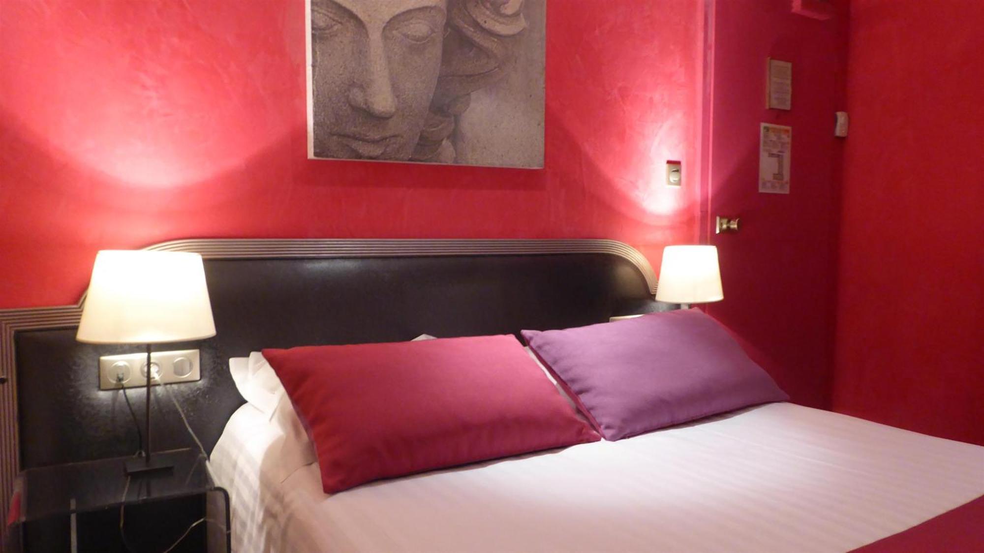 Hotel Cathedrale Страсбург Номер фото